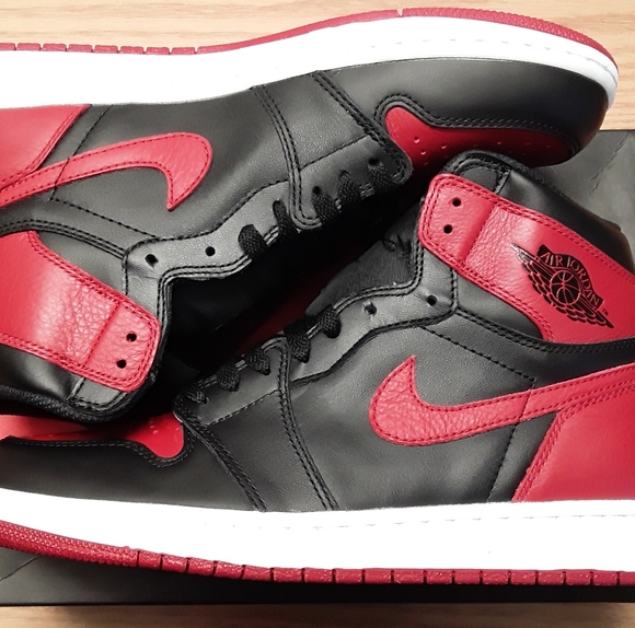 ***SOLD***Air Jordan 1 Retro "Banned" 2016 - Picture 1 of 12